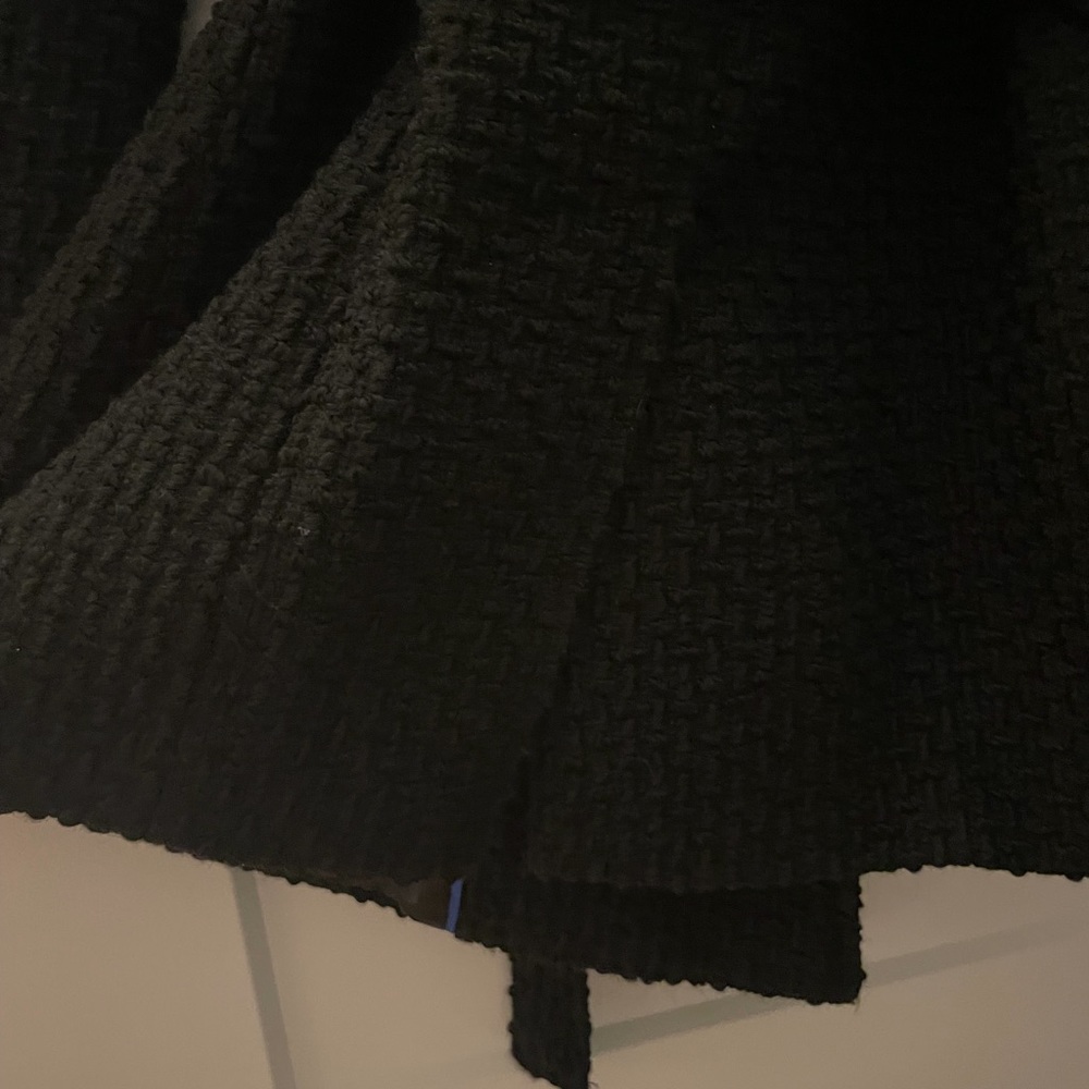 Coat - Picture 8 of 9